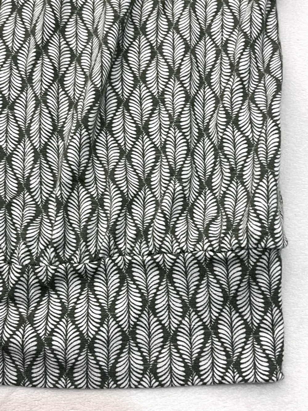 LOFT Outlet Women’s Dark Green & White Geometric Sleeveless Tank Top Large - Picture 15 of 16